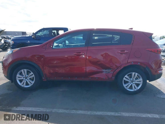 2017 Kia Sportage LX z VIN KNDPMCAC6H7274822, wystawiony jako IAAI lot #42421737 z przebiegiem 164 268 mil mil oraz . Historia ofert i sprzedaży dostępna na DreamBid. Obrazek 6.