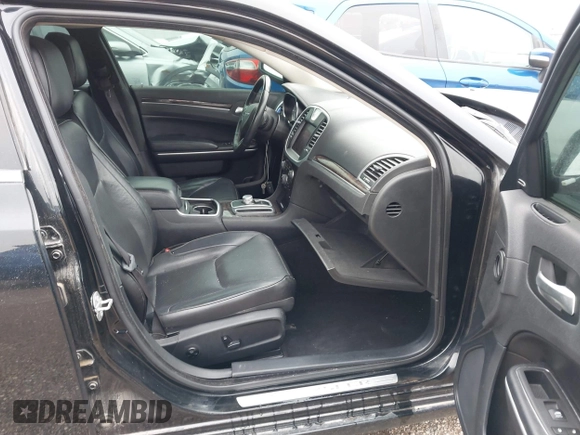 2019 Chrysler 300 Limited with VIN 2C3CCAEG9KH705883, listed as a IAAI auction lot 40022232 with 67,913 mi miles and . Bid and sale history available at DreamBid. Image 5.