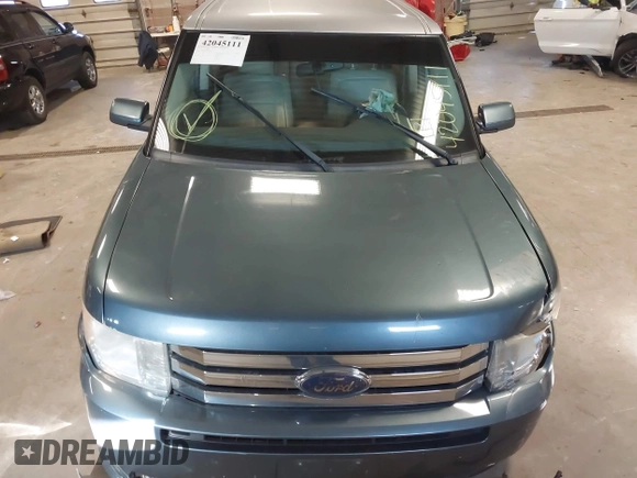 2010 Ford Flex SEL with VIN 2FMGK5CC8ABB09572, listed as a IAAI auction lot 42045111 with 225,666 mi miles. Bid and sale history available at carsss.com. Image 12.