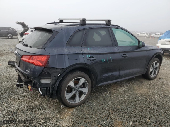 2020 Audi Q5 Premium with VIN WA1ANAFY1L2098550, listed as a Copart auction lot 46002835 with 64,491 mi miles and Salvage Title. Bid and sale history available at carsss.com. Image 3.