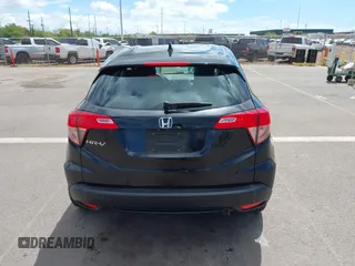2017 Honda HR-V LX с VIN 3CZRU5H36HM703404, выставлен на аукционе IAAI как лот 42004670 с пробегом 86 923 миль миль и . История ставок и продаж доступна на DreamBid. Изображение 16.