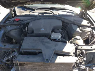 2015 BMW 3 Series 320i xDrive с VIN WBA3C3G55FNS73810, выставлен на аукционе IAAI как лот 41822468 с пробегом 76 779 миль миль и . История ставок и продаж доступна на DreamBid. Изображение 10.