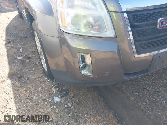 2011 GMC Terrain SLT-1 with VIN 2CTFLVEC9B6275981, listed as a IAAI auction lot 41678281 with 180,088 mi miles and . Bid and sale history available at DreamBid. Image 6.
