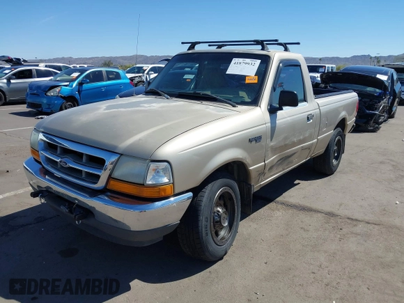 2000 Ford Ranger XL with VIN 1FTYR10CXYPA60122, listed as a IAAI auction lot 41879932 with 161,820 mi miles. Bid and sale history available at carsss.com. Image 17.