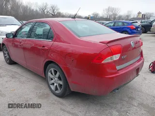 2010 Mercury Milan Premier with VIN 3MEHM0JG8AR642291, listed as a IAAI auction lot 41820053 with 125,612 mi miles. Bid and sale history available at carsss.com. Image 3.