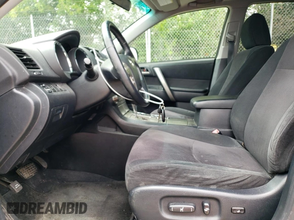 2009 Toyota Highlander Sport z VIN JTEES43A792136389, wystawiony jako Copart lot #58080005 z przebiegiem 317 249 mil mil oraz Szkoda całkowita • Salvage title. Historia ofert i sprzedaży dostępna na DreamBid. Obrazek 7.