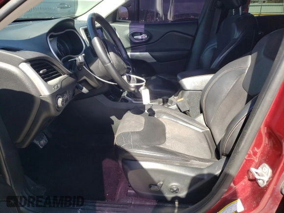 2018 Jeep Cherokee Latitude Plus with VIN 1C4PJLLB8JD622754, listed as a Copart auction lot 48239075 with 212,331 mi miles and Salvage Title. Bid and sale history available at carsss.com. Image 7.