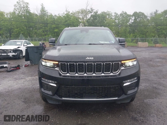 2023 Jeep Grand Cherokee Limited z VIN 1C4RJHBG8PC606569, wystawiony jako IAAI lot #42240268 z przebiegiem 32 892 mil mil oraz . Historia ofert i sprzedaży dostępna na DreamBid. Obrazek 13.