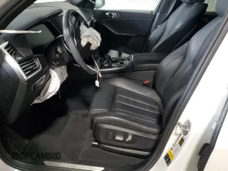2020 BMW X5 xDrive40i with VIN 5UXCR6C09L9B69226, listed as a Copart auction lot 61435965 with Not provided miles and Salvage title. Bid and sale history available at DreamBid. Image 7.