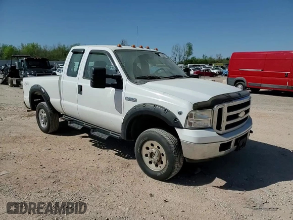 2005 Ford F-250 XL with VIN 1FTSX21Y15EC59370, listed as a Copart auction lot 52620765 with 124,584 mi miles and Salvage Title. Bid and sale history available at DreamBid. Image 11.
