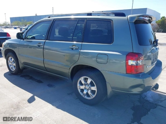 2004 Toyota Highlander with VIN JTEEP21A640056420, listed as a IAAI auction lot 41759494 with 299,800 mi miles. Bid and sale history available at carsss.com. Image 3.