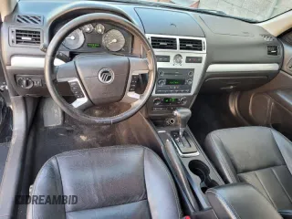 2008 Mercury Milan Premier with VIN 3MEHM08128R652925, listed as a Copart auction lot 84463044 with 145,000 mi miles and Clean Title. Bid and sale history available at carsss.com. Image 9.