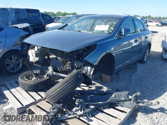 2016 Hyundai Sonata SE z VIN 5NPE24AF1GH268000, wystawiony jako IAAI lot #41757358 z przebiegiem Nie podano mil oraz . Historia ofert i sprzedaży dostępna na DreamBid. Obrazek 17.