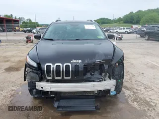 2017 Jeep Cherokee High Altitude with VIN 1C4PJMDS9HW609773, listed as a IAAI auction lot 42282744 with 120,601 mi miles and . Bid and sale history available at DreamBid. Image 13.