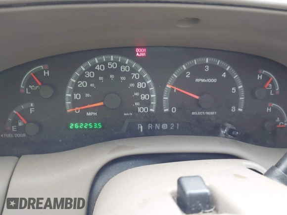 2002 Ford F-150 XL with VIN 1FTRX17242NA02789, listed as a IAAI auction lot 41832186 with 262,253 mi miles. Bid and sale history available at carsss.com. Image 7.