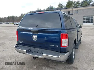 2023 Ram 1500 Big Horn z VIN 1C6RRFBG4PN550817, wystawiony jako IAAI lot #41240195 z przebiegiem 8 105 mil mil oraz . Historia ofert i sprzedaży dostępna na DreamBid. Obrazek 16.