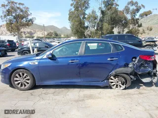 2018 Kia Optima LX with VIN 5XXGT4L31JG268493, listed as a IAAI auction lot 41965277 with 97,458 mi miles. Bid and sale history available at carsss.com. Image 14.