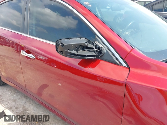 2018 Nissan Altima SR with VIN 1N4AL3AP9JC195613, listed as a IAAI auction lot 42131986 with 83,256 mi miles and . Bid and sale history available at carsss.com. Image 18.