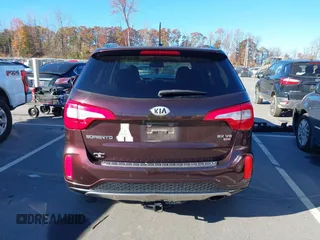 2014 Kia Sorento SX with VIN 5XYKWDA78EG538618, listed as a IAAI auction lot 40943738 with 162,208 mi miles and . Bid and sale history available at DreamBid. Image 16.