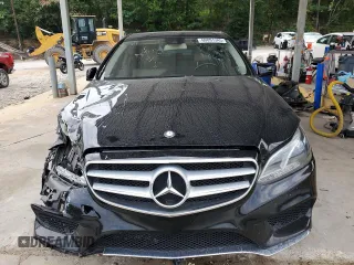2016 Mercedes-Benz E 350 Sport z VIN WDDHF5KB6GB199606, wystawiony jako Copart lot #60091345 z przebiegiem 112 416 mil mil oraz Czysty tytuł • Clean title. Historia ofert i sprzedaży dostępna na DreamBid. Obrazek 5.