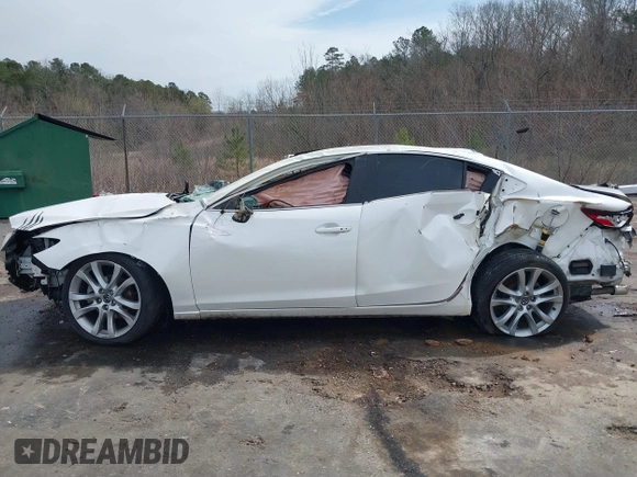 2015 Mazda 6 i Touring with VIN JM1GJ1V65F1176804, listed as a IAAI auction lot 41739500 with Not Provided miles. Bid and sale history available at carsss.com. Image 11.