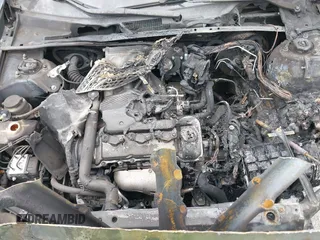 2002 Toyota Camry XLE z VIN 4T1BF32K82U530294, wystawiony jako IAAI lot #42251586 z przebiegiem Nie podano mil oraz . Historia ofert i sprzedaży dostępna na DreamBid. Obrazek 10.