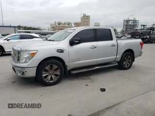 2017 Nissan Titan SV z VIN 1N6AA1E60HN524426, wystawiony jako Copart lot #55036775 z przebiegiem 109 258 mil mil oraz Szkoda całkowita • Salvage title. Historia ofert i sprzedaży dostępna na DreamBid. Obrazek 1.