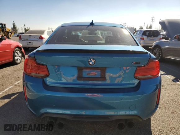 2018 BMW M2 z VIN WBS1J5C5XJVD36759, wystawiony jako Copart lot #81951654 z przebiegiem 41 701 mil mil oraz Szkoda całkowita • Salvage title. Historia ofert i sprzedaży dostępna na DreamBid. Obrazek 6.