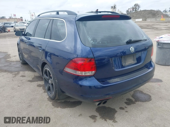 2011 Volkswagen Jetta TDI with VIN 3VWML7AJ7BM607714, listed as a IAAI auction lot 42047094 with 202,459 mi miles and . Bid and sale history available at DreamBid. Image 3.