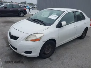 2010 Toyota Yaris с VIN JTDBT4K38A1358277, выставлен на аукционе IAAI как лот 42541096 с пробегом 271 159 миль миль и . История ставок и продаж доступна на DreamBid. Изображение 2.
