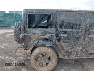 2012 Jeep Wrangler Unlimited Call of Duty MW3 z VIN 1C4BJWFG0CL202238, wystawiony jako IAAI lot #41956648 z przebiegiem 92 572 mil mil oraz . Historia ofert i sprzedaży dostępna na DreamBid. Obrazek 6.