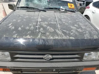 1992 Nissan Pathfinder LE with VIN JN8HD17Y4NW001976, listed as a Copart auction lot 60705164 with 181,082 mi miles and Salvage Title. Bid and sale history available at carsss.com. Image 11.