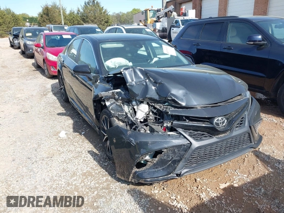 2021 Toyota Camry SE Nightshade with VIN 4T1G11AK1MU408163, listed as a IAAI auction lot 41918118 with 111,874 mi miles and . Bid and sale history available at carsss.com. Image 1.