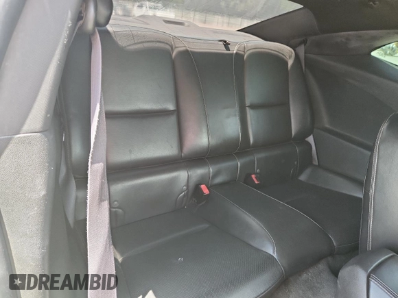2011 Chevrolet Camaro 2LT с VIN 2G1FC1ED2B9137297, выставлен на аукционе Copart как лот 63842195 с пробегом 223 223 миль миль и Списание • Salvage title. История ставок и продаж доступна на DreamBid. Изображение 10.