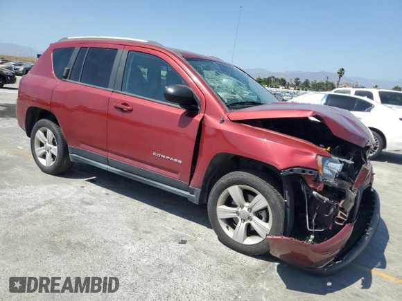 2017 Jeep Compass Sport with VIN 1C4NJCBA6HD124515, listed as a Copart auction lot 60376945 with 150,399 mi miles and Salvage title. Bid and sale history available at DreamBid. Image 4.