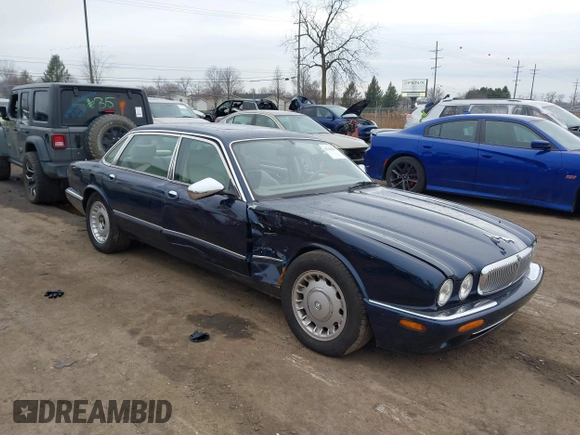 1998 Jaguar XJ Vanden Plas with VIN SAJKX6246WC832202, listed as a IAAI auction lot 41218807 with 96,589 mi miles and . Bid and sale history available at DreamBid. Image 1.