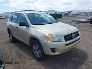 2009 Toyota RAV4 with VIN JTMZF35V695008938, listed as a IAAI auction lot 42049721 with 197,612 mi miles. Bid and sale history available at carsss.com. Image 1.