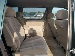 2001 Toyota Sienna LE with VIN 4T3ZF13C51U345619, listed as a Copart auction lot 71761094 with 165,000 mi miles and Salvage Title. Bid and sale history available at carsss.com. Image 11.