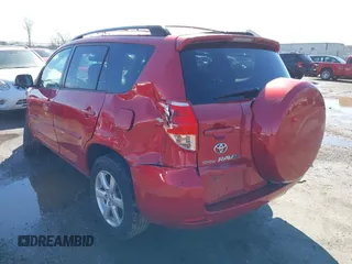 2008 Toyota RAV4 Ltd with VIN JTMZK31V086011778, listed as a IAAI auction lot 41855953 with 153,414 mi miles. Bid and sale history available at carsss.com. Image 3.