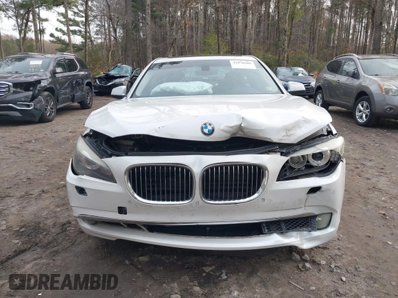 2011 BMW 7 Series 740Li with VIN WBAKB4C55BC574481, listed as a IAAI auction lot 41070506 with 105,021 mi miles and . Bid and sale history available at carsss.com. Image 12.