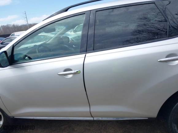2009 Nissan Murano SL with VIN JN8AZ18W69W210951, listed as a IAAI auction lot 41834652 with 137,389 mi miles. Bid and sale history available at carsss.com. Image 14.
