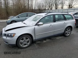 2006 Volvo V50 2.5L Turbo with VIN YV1MJ682762162920, listed as a Copart auction lot 44725505 with 0 mi miles and Salvage Title. Bid and sale history available at carsss.com. Image 1.