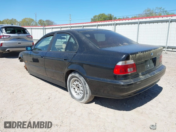 2001 BMW 5 Series 530iA with VIN WBADT63421CF00607, listed as a IAAI auction lot 41780749 with 182,746 mi miles. Bid and sale history available at carsss.com. Image 3.