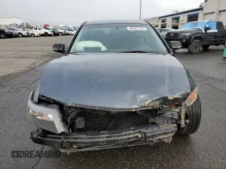 2004 Acura TSX with VIN JH4CL95884C043947, listed as a Copart auction lot 86397134 with 151,570 mi miles and Salvage title. Bid and sale history available at DreamBid. Image 5.