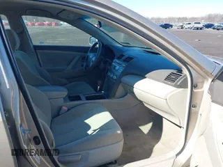 2009 Toyota Camry with VIN 4T1BE46KX9U292221, listed as a IAAI auction lot 41588830 with 158,286 mi miles. Bid and sale history available at carsss.com. Image 5.