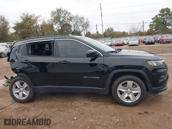 2022 Jeep Compass Latitude with VIN 3C4NJCBB4NT198353, listed as a IAAI auction lot 41048123 with 44,771 mi miles and . Bid and sale history available at carsss.com. Image 14.