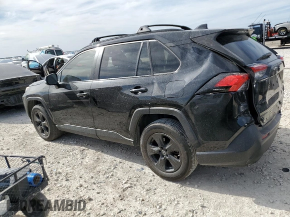 2019 Toyota RAV4 XLE with VIN JTMW1RFV5KD500679, listed as a Copart auction lot 48762575 with 105,403 mi miles and Salvage Title. Bid and sale history available at carsss.com. Image 2.