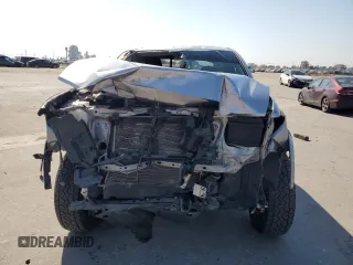 2016 Toyota Tacoma SR z VIN 5TFRX5GN2GX052555, wystawiony jako Copart lot #55353025 z przebiegiem 134 974 mil mil oraz Szkoda całkowita • Salvage title. Historia ofert i sprzedaży dostępna na DreamBid. Obrazek 5.