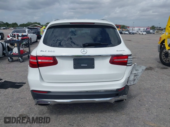 2018 Mercedes-Benz GLC with VIN WDC0G4KB0JV079007, listed as a IAAI auction lot 41910987 with 78,192 mi miles. Bid and sale history available at carsss.com. Image 16.
