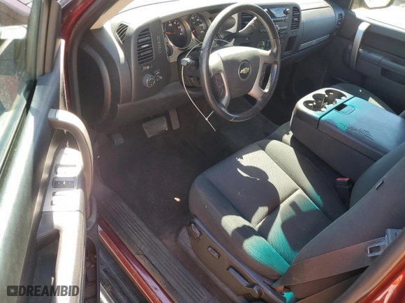 2013 Chevrolet Silverado 1500 LT with VIN 1GCRCSE01DZ309710, listed as a Copart auction lot 41986015 with 105,318 mi miles and Clean Title. Bid and sale history available at carsss.com. Image 8.